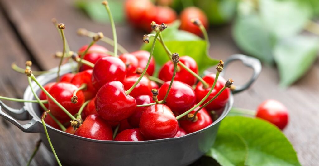 How Many Cherries Is One Serving