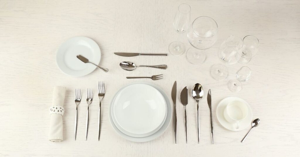 Which Dinnerware Set Material Is Best For Health