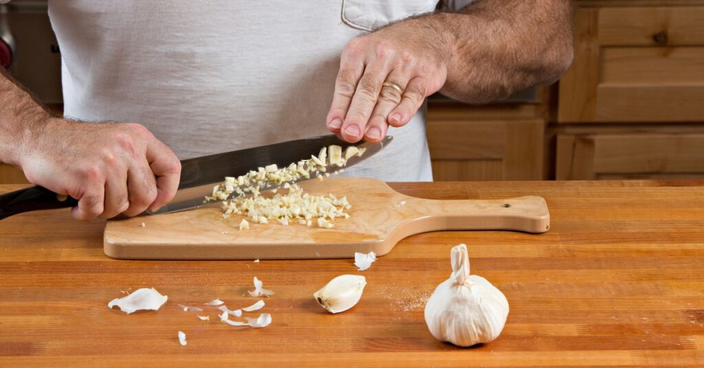 How Long Is Minced Garlic Good For After Opening