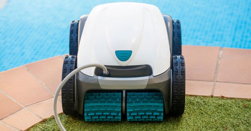 How Do Robotic Pool Cleaners Work