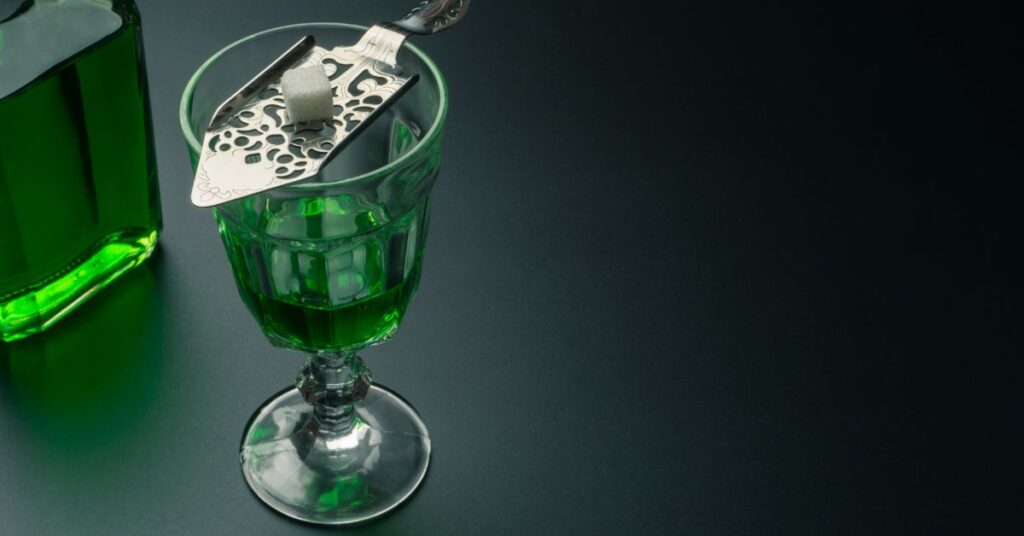 How Long Does Absinthe Last